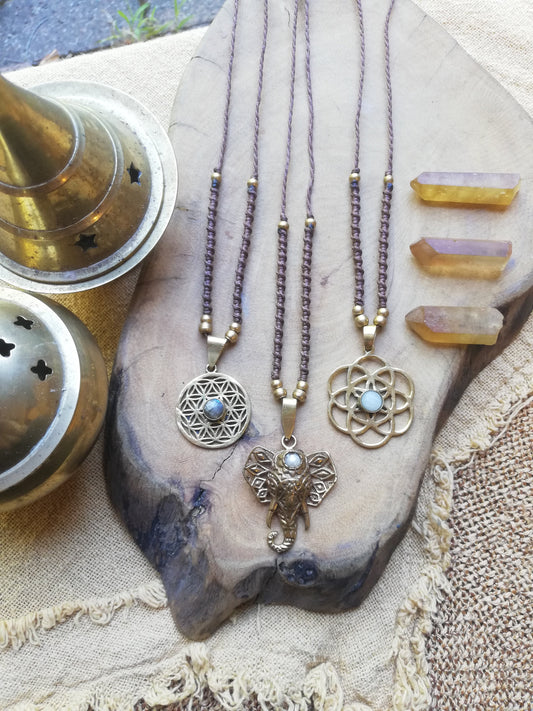BrasspendantNecklace_floweroflife1_BrassPendantNecklace_floweroflife2_BrassPendantNecklace_Elephant.jpg